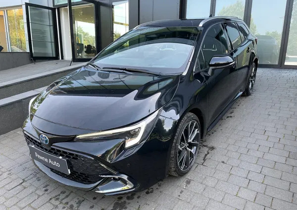 toyota corolla jedlina-zdrój Toyota Corolla cena 143900 przebieg: 15100, rok produkcji 2023 z Jedlina-Zdrój